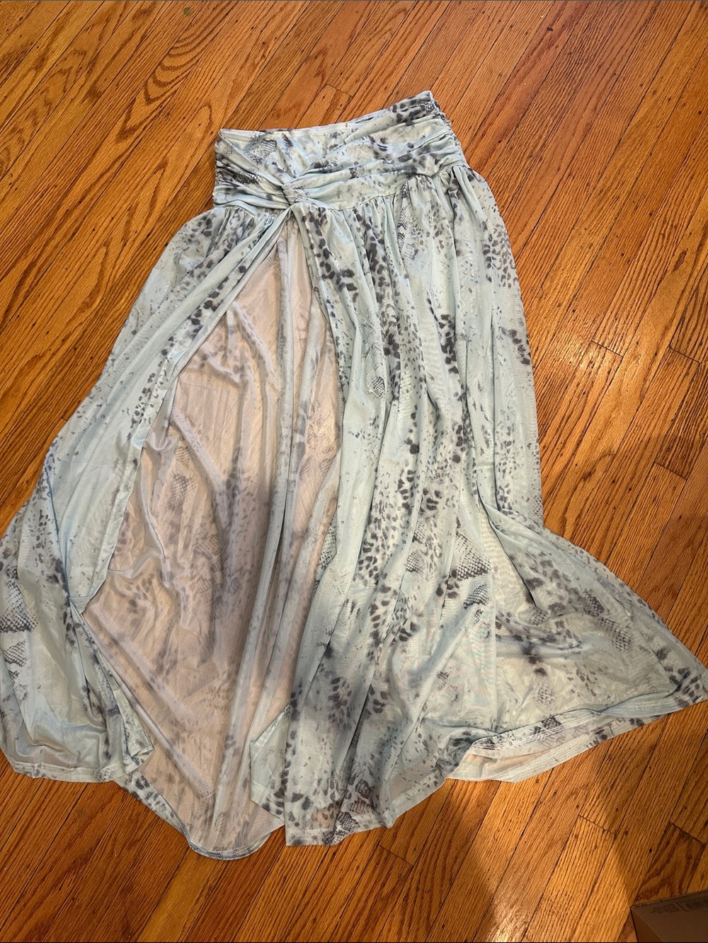 2 piece set  NWOT Light Blue Animal Print Maxi Skirt with Side Slit